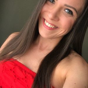 Meet your Posher, Regina